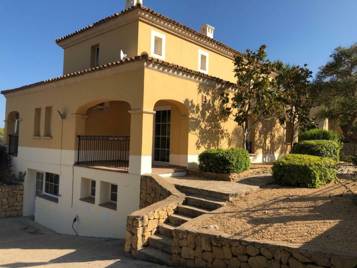 Villa Финестрат Екстериор снимка